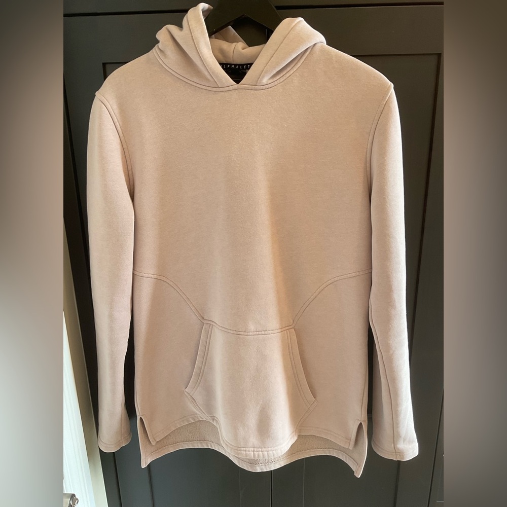 ✅ 2/$20 Alphalete Peachy Beige Hoodie Sweater Kangaroo Pocket Sz M Unisex Fit